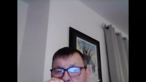 Snapshot of ariens chatting on 4, 12, 2024 ariens online show from 4, 12, 2024