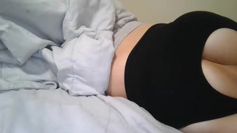 Snapshot of ariesfirebaby chatting on 26, 9, 2025 ariesfirebaby online show from 26, 9, 2025