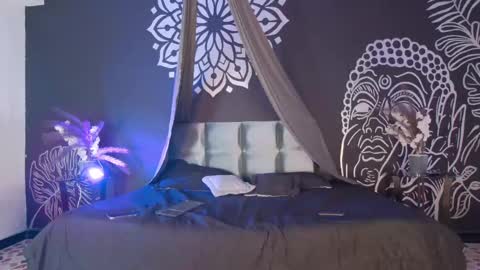 Snapshot of arii_moon chatting on 13, 9, 2025 Ari online show from 13, 9, 2025