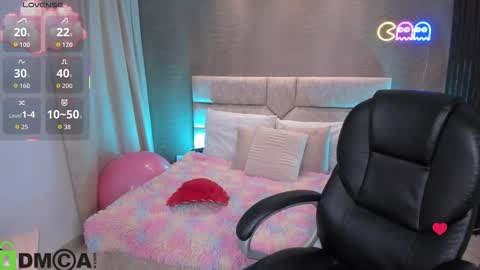 Ari  online show from 5, 3, 2026