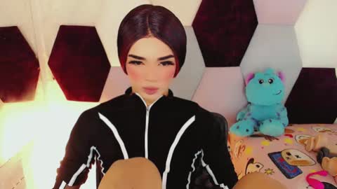 ArisaDarfu online show from 4, 2, 2025