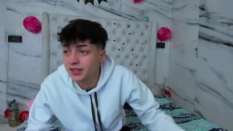 celina online show from 10, 4, 2026