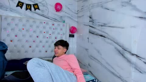 celina online show from 14, 4, 2026