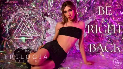 Snapshot of arivega chatting on 7, 2, 2025 Nice to meet you thumb up me please its important I LOOK MY BIO DOWN online show from 7, 2, 2025