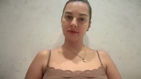 arivelle online show from 19, 11, 2025