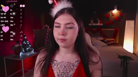 Snapshot of arizonaa_muse chatting on 18, 12, 2024 Astrid online show from 18, 12, 2024
