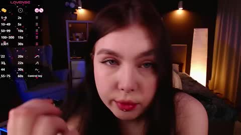 Snapshot of arizonaa_muse chatting on 12, 3, 2025 Astrid online show from 12, 3, 2025
