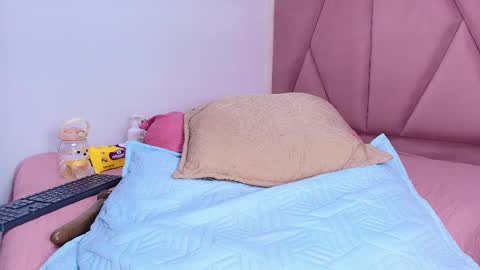 Arleth  online show from 26, 2, 2025