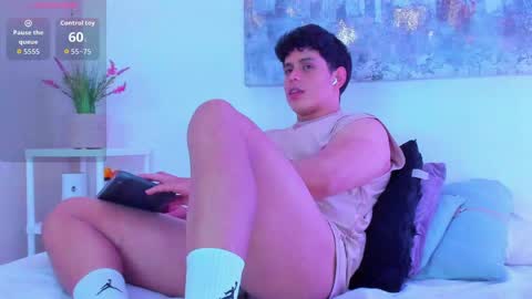   online show from 9, 4, 2026