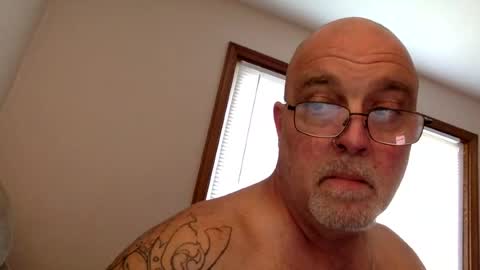 Snapshot of armyguy5311 chatting on 1, 8, 2026 armyguy5311 online show from 1, 8, 2026