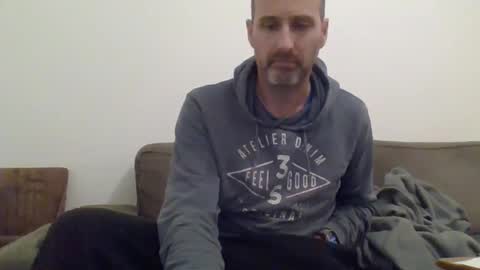 arnaud502700 online show from 4, 12, 2024