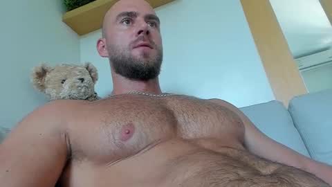 Snapshot of arni_strong chatting on 2, 12, 2024 ARNI STRONG online show from 2, 12, 2024