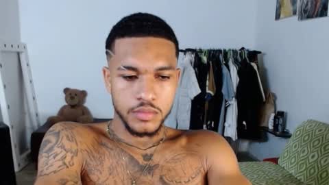 Snapshot of aron_7 chatting on 30, 12, 2024 aron_7 online show from 30, 12, 2024