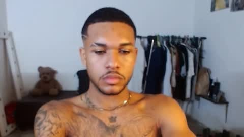 Snapshot of aron_7 chatting on 20, 1, 2025 aron_7 online show from 20, 1, 2025