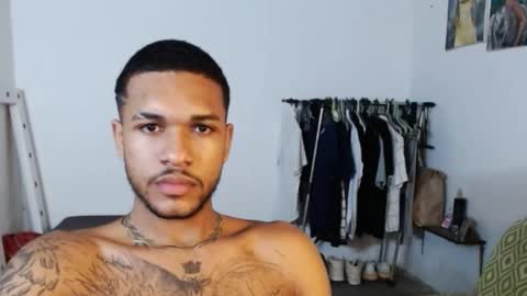 Snapshot of aron_7 chatting on 25, 1, 2025 aron_7 online show from 25, 1, 2025