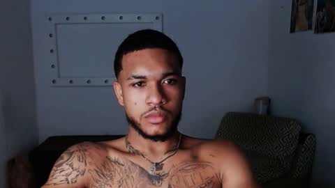 Snapshot of aron_7 chatting on 12, 3, 2025 aron_7 online show from 12, 3, 2025