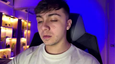 aron__cooper online show from 11, 9, 2025