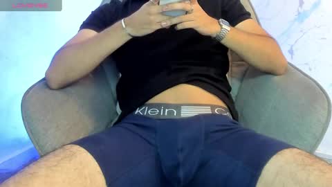 Snapshot of aron_summer chatting on 26, 9, 2025 Aron online show from 26, 9, 2025