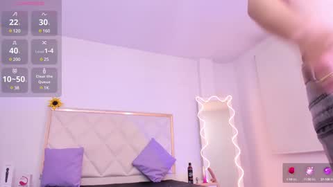 Snapshot of aron_tay chatting on 23, 12, 2024 your aron online show from 23, 12, 2024