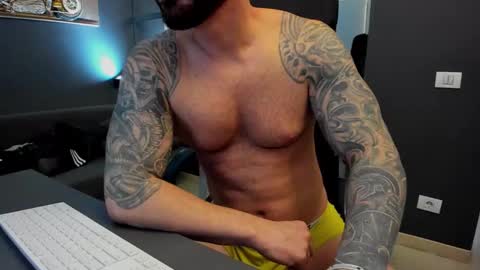 AronGrant online show from 8, 2, 2025