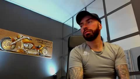 AronGrant online show from 24, 2, 2026