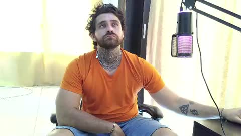 aronmiller online show from 4, 7, 2026