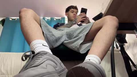   online show from 19, 12, 2024