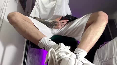   online show from 23, 12, 2024