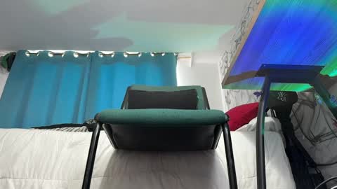   online show from 3, 1, 2025