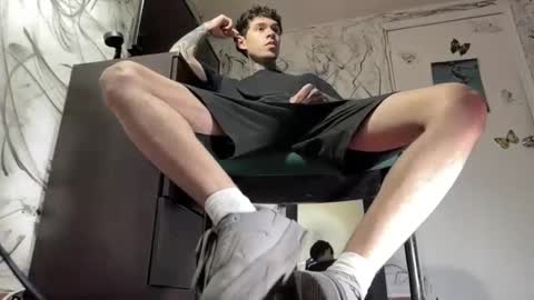   online show from 22, 1, 2025