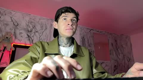   online show from 31, 1, 2025