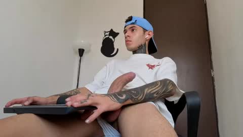   online show from 18, 4, 2026