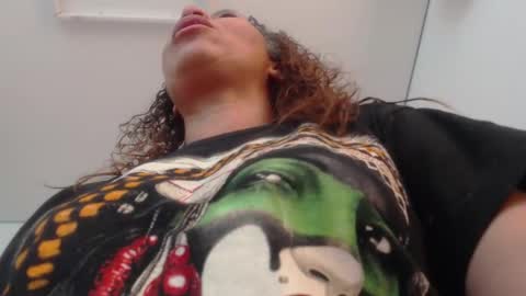 Snapshot of artemiza_love_ chatting on 1, 3, 2025 artemiza online show from 1, 3, 2025