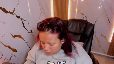Snapshot of arthemisa_tayy chatting on 1, 7, 2026 Arthemisa online show from 1, 7, 2026