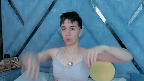 Snapshot of arthemisa_tayy chatting on 1, 8, 2026 Arthemisa online show from 1, 8, 2026