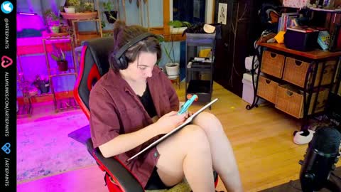 Snapshot of artiepaints chatting on 7, 12, 2024 Artie Paints online show from 7, 12, 2024