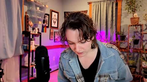 Snapshot of artiepaints chatting on 29, 12, 2024 Artie Paints online show from 29, 12, 2024