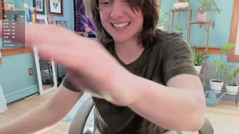 Snapshot of artiepaints chatting on 18, 2, 2025 Artie Paints online show from 18, 2, 2025