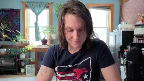 Snapshot of artiepaints chatting on 28, 2, 2025 Artie Paints online show from 28, 2, 2025