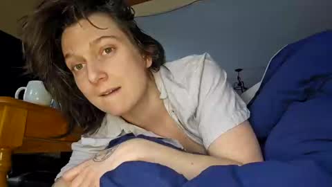 Snapshot of artiepaints chatting on 7, 3, 2025 Artie Paints online show from 7, 3, 2025