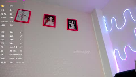 MIA OF artmiajoy online show from 8, 1, 2026