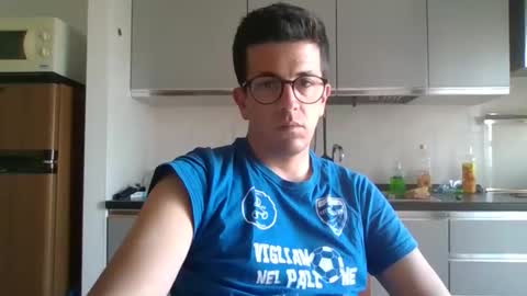 Snapshot of arturpaulval chatting on 21, 4, 2026 arturpaulval online show from 21, 4, 2026