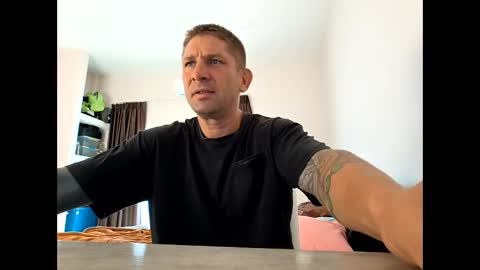 Lucash413 online show from 9, 6, 2026