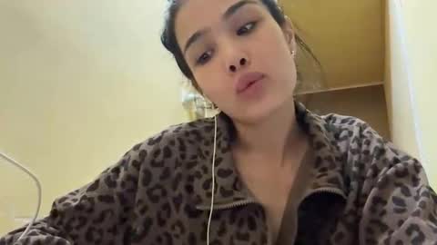 Amina online show from 5, 3, 2026