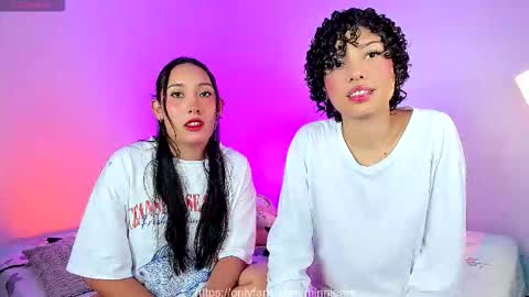 Ariana and Kelsieh online show from 22, 10, 2025