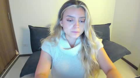 Snapshot of ary_cam230 chatting on 12, 5, 2026 Zahaara online show from 12, 5, 2026