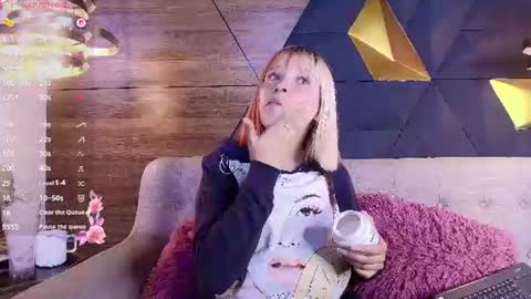 Snapshot of ary_hanna chatting on 18, 7, 2026 sofia online show from 18, 7, 2026