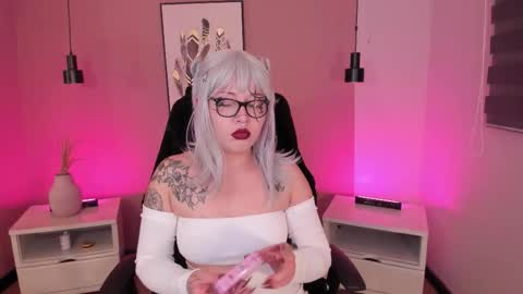 Asami  online show from 18, 10, 2025