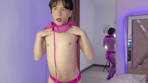 Snapshot of ash_femboy chatting on 22, 9, 2025 Ash Femboy online show from 22, 9, 2025