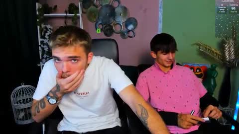 ash_raven_ online show from 9, 10, 2025